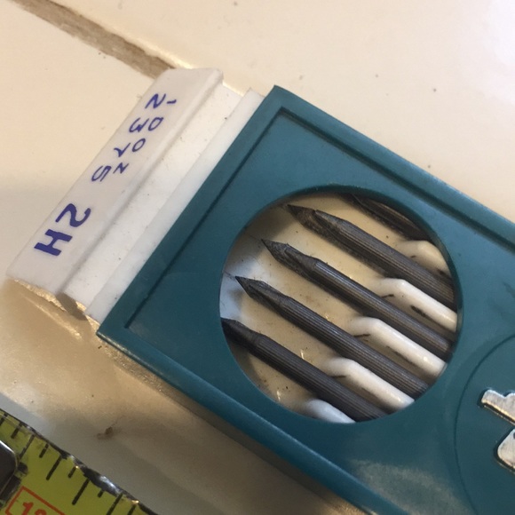 Eagle pencil Turquoise drawing leads - Picture 3 of 5